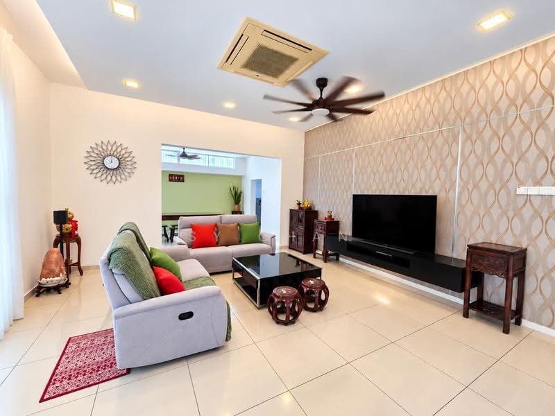 Zero-Lot Bungalow for Sale in Bandar Bukit Puchong (Puchong) - SY Chan - Living Room - PropertyGuru.com.my