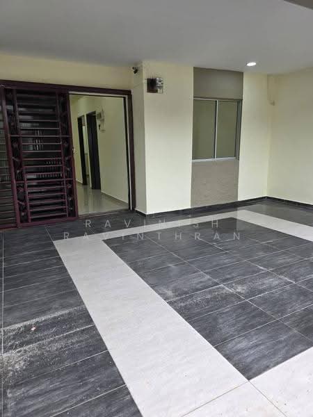 Rumah Teres 1-Tingkat untuk Dijual di Skudai (Johor) - Ravinish Ravinthran - Entrance - PropertyGuru.com.my