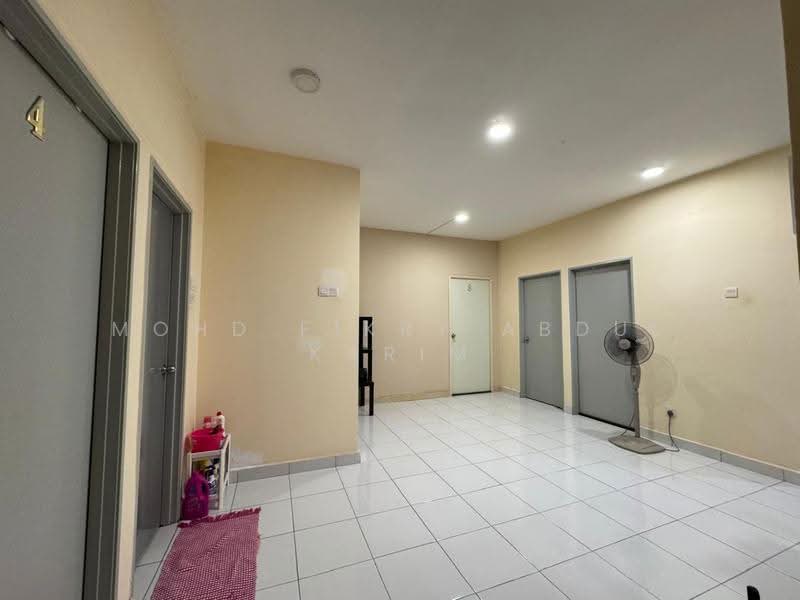 Kediaman Servis untuk Disewa di M3 Residency - Mohd Fikry Abdul Karim - Corridor - PropertyGuru.com.my