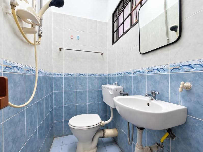 Townhouse for Sale in Taman Bukit Teratai (Ampang) - Kent Fatt - Bathroom - PropertyGuru.com.my