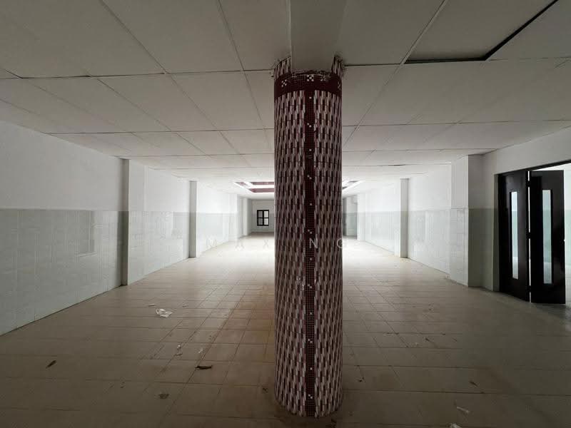 Kedai / Pejabat untuk Disewa di George Town (Penang) - Max Ng - Corridor - PropertyGuru.com.my