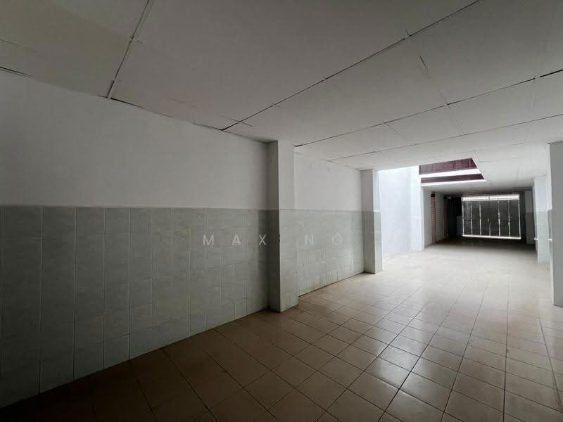 Kedai / Pejabat untuk Disewa di George Town (Penang) - Max Ng - Corridor - PropertyGuru.com.my