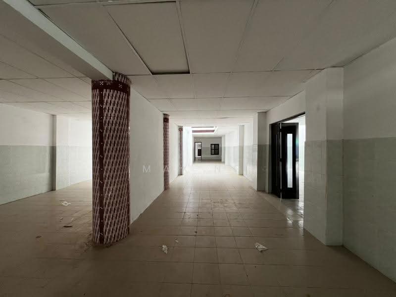 Kedai / Pejabat untuk Disewa di George Town (Penang) - Max Ng - Corridor - PropertyGuru.com.my