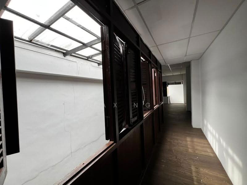 Kedai / Pejabat untuk Disewa di George Town (Penang) - Max Ng - Corridor - PropertyGuru.com.my