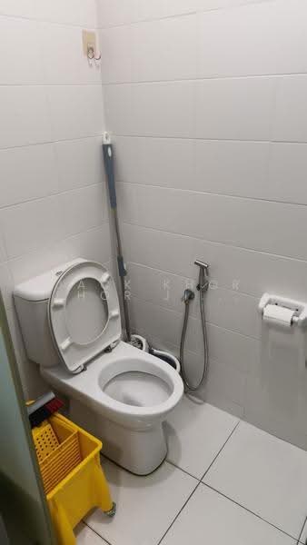 Service Residence for Rent at Trefoil @ Setia City - Jack Khor Phor Jiing - Bathroom - PropertyGuru.com.my