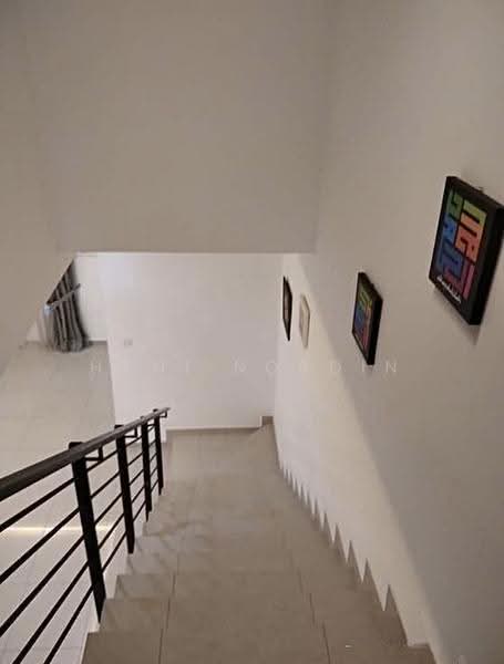 Rumah Teres 2-Tingkat untuk Disewa di Kajang (Selangor) - Hani Nordin - Corridor - PropertyGuru.com.my