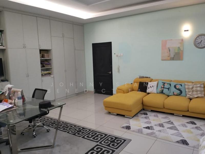 Bungalow House for Sale in Banting (Banting) - Johnny Sean Benedict Tan - Study - PropertyGuru.com.my
