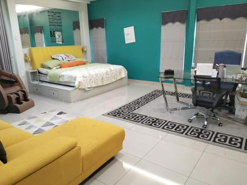 Bungalow House for Sale in Banting (Banting) - Johnny Sean Benedict Tan - Bedroom - PropertyGuru.com.my