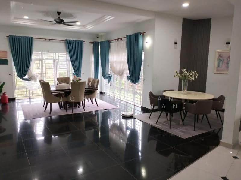Bungalow House for Sale in Banting (Banting) - Johnny Sean Benedict Tan - Dining Room - PropertyGuru.com.my