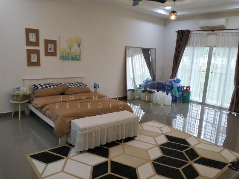 Bungalow House for Sale in Banting (Banting) - Johnny Sean Benedict Tan - Bedroom - PropertyGuru.com.my