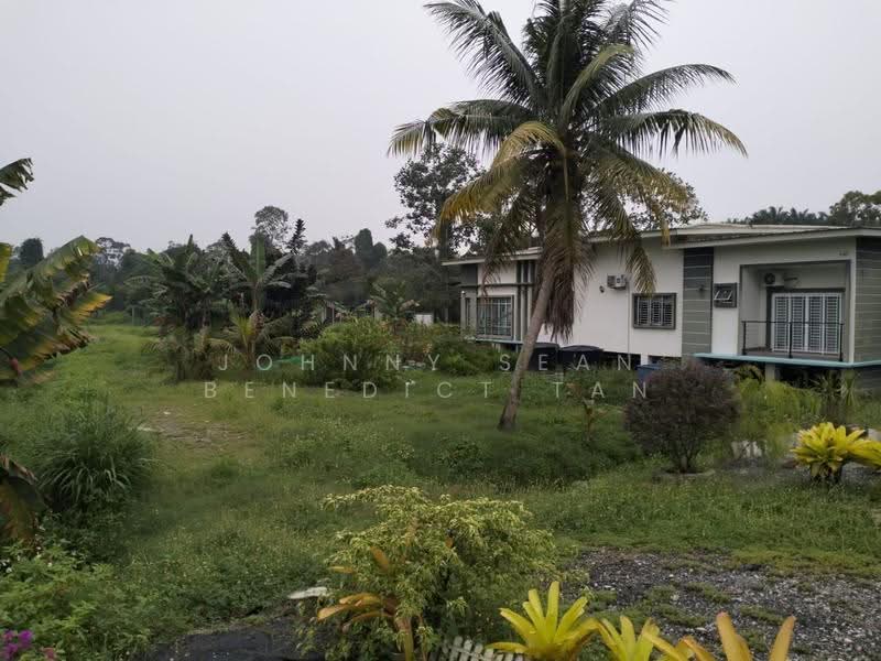 Bungalow House for Sale in Banting (Banting) - Johnny Sean Benedict Tan - Exterior - PropertyGuru.com.my