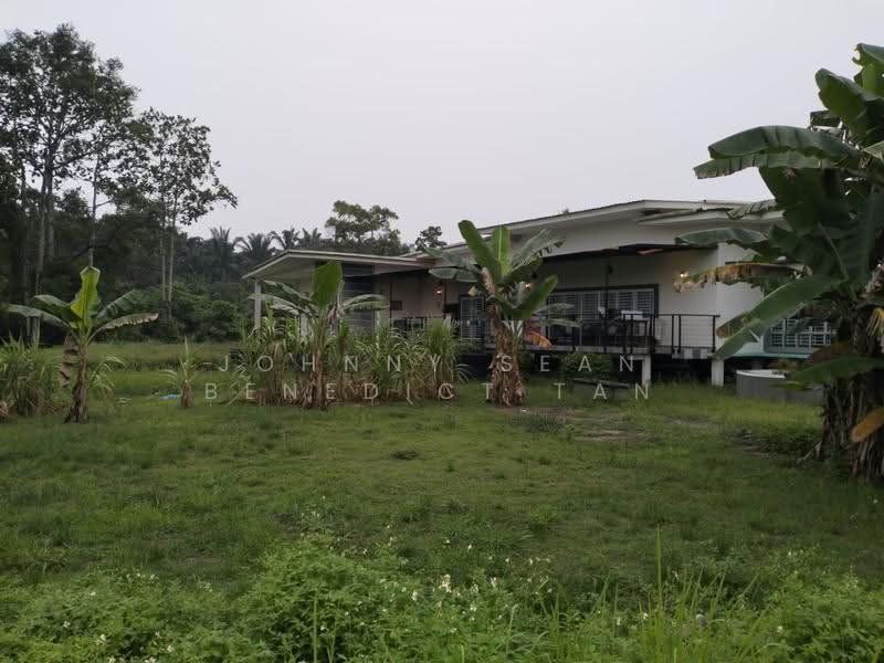 Bungalow House for Sale in Banting (Banting) - Johnny Sean Benedict Tan - Exterior - PropertyGuru.com.my