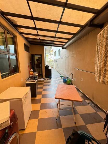 Semi-Detached House for Sale in Bandar Seri Alam (Masai) - Sharon Ong - Kitchen - PropertyGuru.com.my