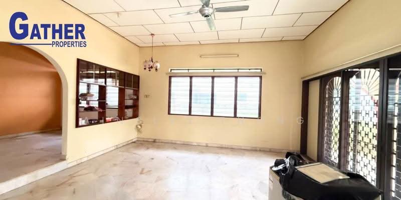 Banglo Pautan untuk Dijual di Ipoh (Perak) - Ainsley Thong - Living Room - PropertyGuru.com.my