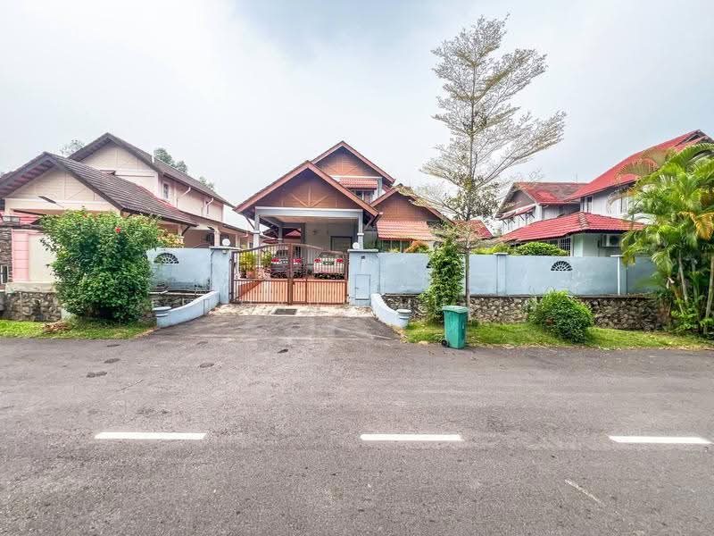 Bungalow House for Sale in Kota Seriemas (Nilai) - Firdaus Husin - Exterior - PropertyGuru.com.my