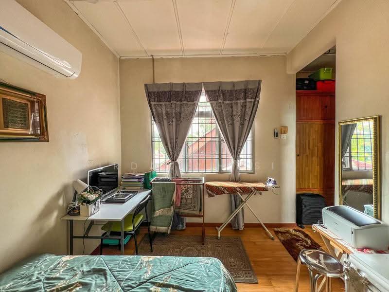 Bungalow House for Sale in Kota Seriemas (Nilai) - Firdaus Husin - PropertyGuru.com.my