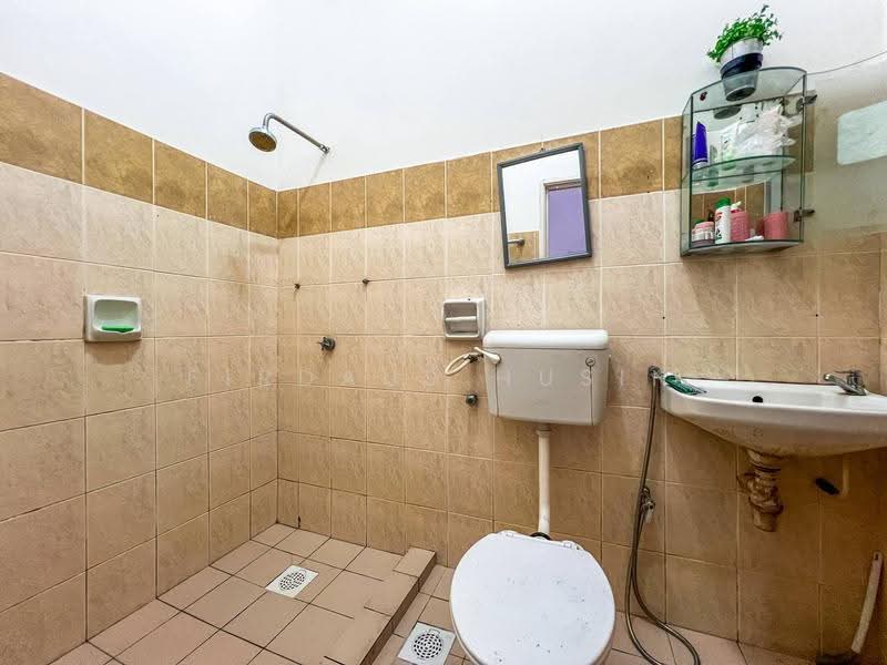 Bungalow House for Sale in Kota Seriemas (Nilai) - Firdaus Husin - PropertyGuru.com.my