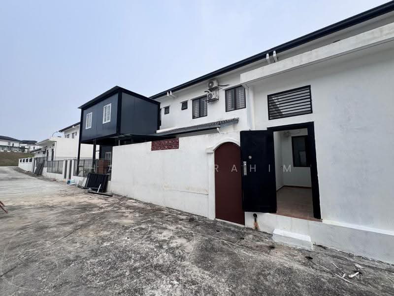 Rumah Teres 2-Tingkat untuk Disewa di Alam Sari (Bangi) - Hawa Ibrahim - PropertyGuru.com.my