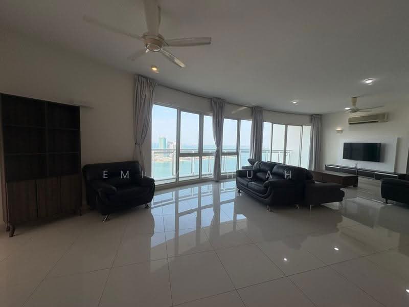 Kondominium untuk Disewa di Gurney Paragon - Emily Chuah - Living Room - PropertyGuru.com.my
