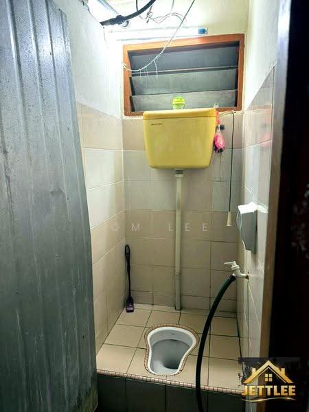 Flat for Sale at Rebana Flat - Tom Lee - Bathroom - PropertyGuru.com.my