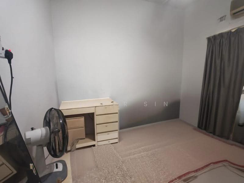 Rumah Teres 1.5-Tingkat untuk Dijual di Taman Suntex (Cheras) - Denver Sin - Study - PropertyGuru.com.my