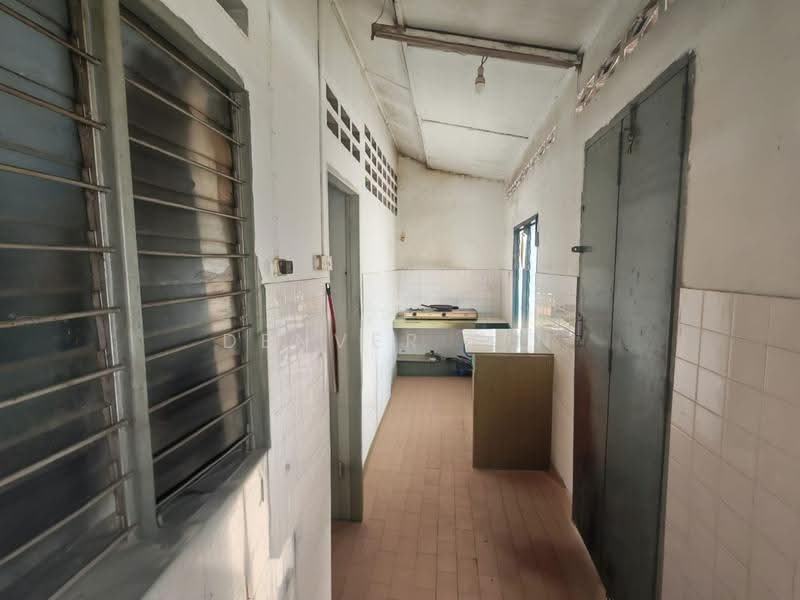 Rumah Teres 1.5-Tingkat untuk Dijual di Taman Suntex (Cheras) - Denver Sin - Kitchen - PropertyGuru.com.my