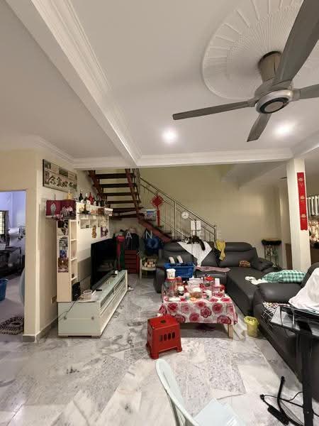 Rumah Teres 2-Tingkat untuk Dijual di Taman Len Seng (Cheras) - Alan Lee - Living Room - PropertyGuru.com.my