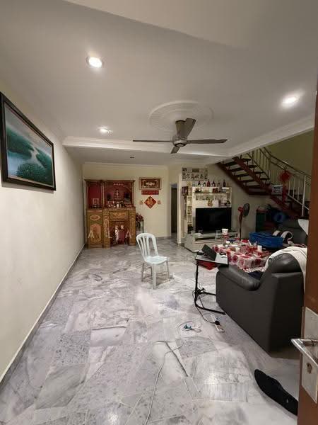 Rumah Teres 2-Tingkat untuk Dijual di Taman Len Seng (Cheras) - Alan Lee - Living Room - PropertyGuru.com.my
