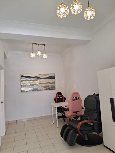 Rumah Teres 3-Tingkat untuk Disewa di Taman Puncak Jalil (Seri Kembangan) - Khairil Anwar Sirajudin - Study - PropertyGuru.com.my