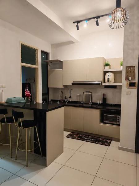Service Residence for Rent at D'Summit Residences - Emily Hau - Kitchen - PropertyGuru.com.my