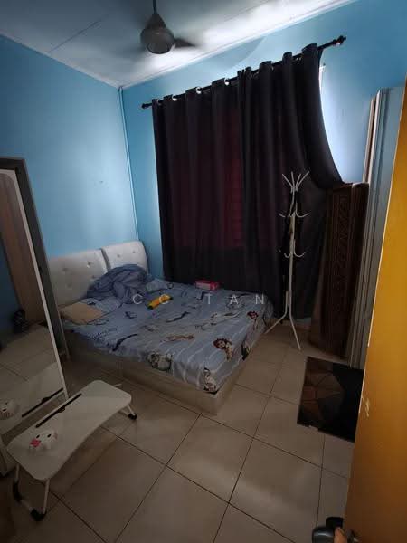 1-storey Terraced House for Sale in Taman Mutiara Rini (Skudai) - CC Tan - Bedroom - PropertyGuru.com.my