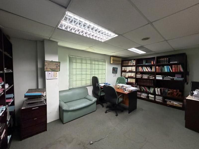 Executive Room