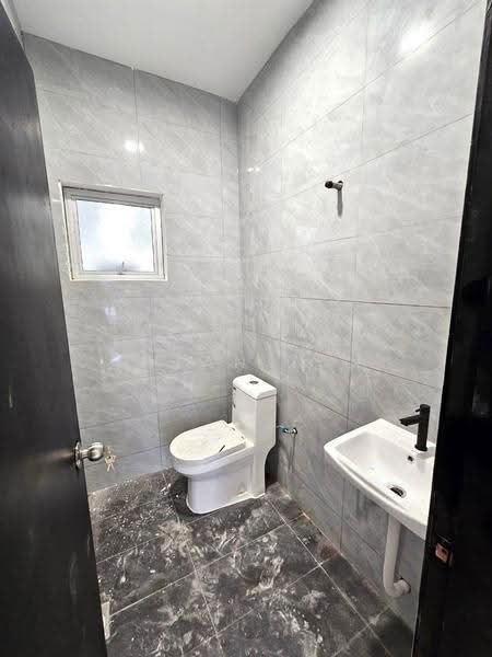 Rumah Teres 1-Tingkat untuk Dijual di Skudai (Johor) - Dylan Tan - Bathroom - PropertyGuru.com.my