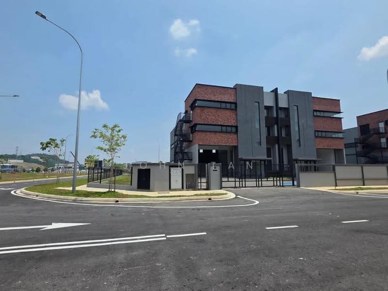 Kilang Berkembar untuk Disewa di Alam Perdana (Puncak Alam) - John Tan - Exterior - PropertyGuru.com.my