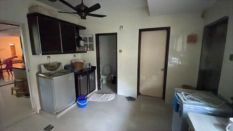 2-storey Terraced House for Sale in Kota Kemuning (Shah Alam) - Janet Hng - Kitchen - PropertyGuru.com.my
