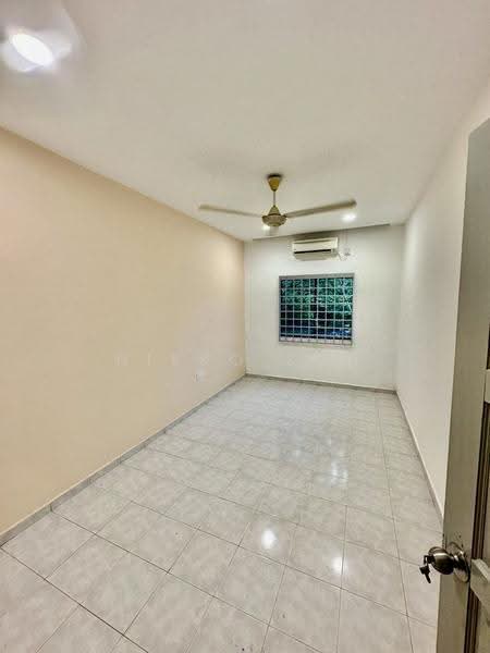 Rumah Teres 2-Tingkat untuk Disewa di Taman Desa Cemerlang (Ulu Tiram) - Nikko Soh - Interior - PropertyGuru.com.my