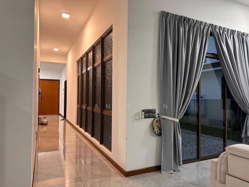 Corridor