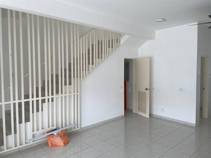 2-storey Terraced House for Rent in Setia Alam ( Anjung Sari) (Setia Alam) - Ken Lai - PropertyGuru.com.my