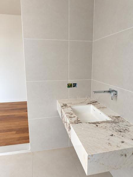 Rumah Banglo untuk Dijual di Meru Valley (Ipoh) - Kent Chow - Bathroom - PropertyGuru.com.my
