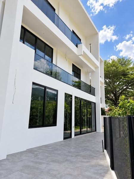 Rumah Banglo untuk Dijual di Meru Valley (Ipoh) - Kent Chow - Exterior - PropertyGuru.com.my