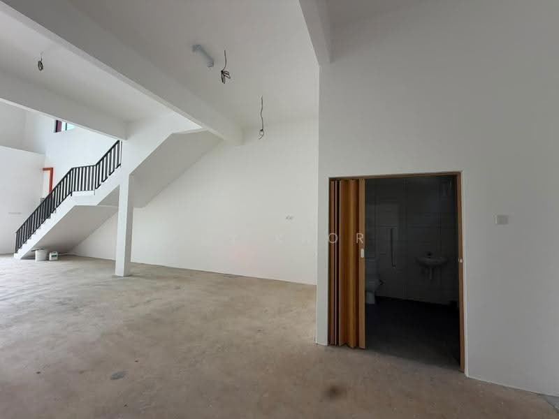 Shop / Office for Rent in Bandar Perda (Bukit Mertajam) - Joy Khor - Bathroom - PropertyGuru.com.my