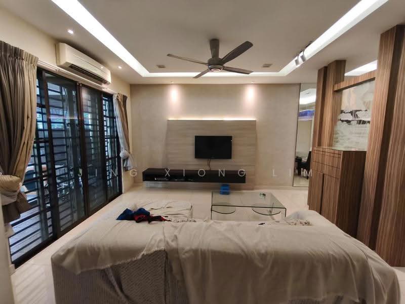 2-storey Terraced House for Sale in Taman Meranti Jaya (Puchong) - Jing Xiong Lim - Living Room - PropertyGuru.com.my