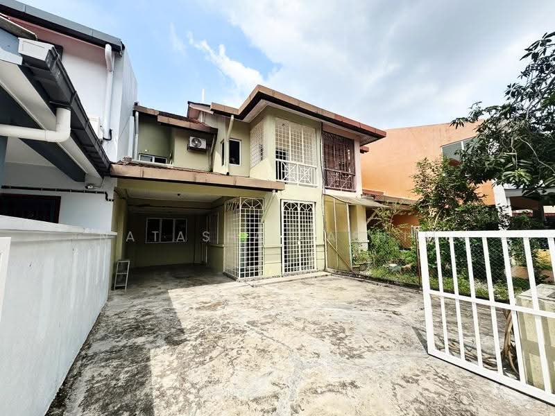 2-storey Terraced House for Sale in Seksyen 7 (Bangi) - Natasha Hashim - Exterior - PropertyGuru.com.my