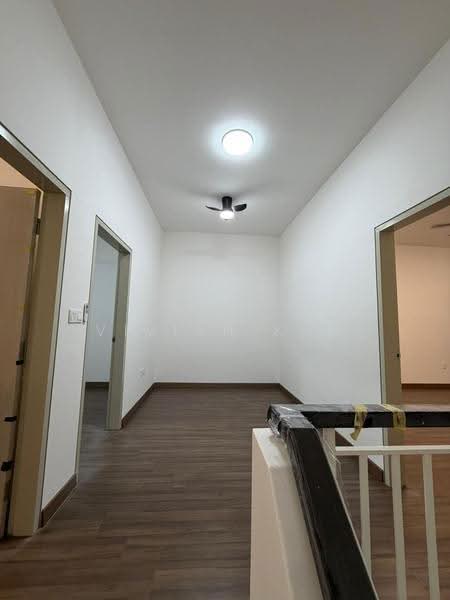 2-storey Terraced House for Rent in Bandar Bukit Raja (Klang) - Vivian Koh - Corridor - PropertyGuru.com.my