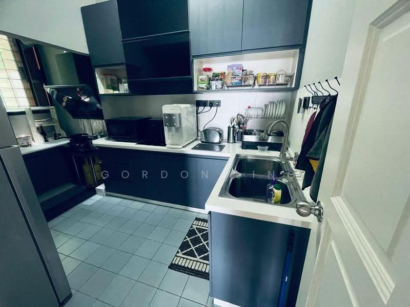 Pangsapuri untuk Dijual di Anjung Hijau (Greenfields) - Gordon Ling - Kitchen - PropertyGuru.com.my
