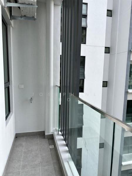 Service Residence for Rent at The Glenz @ Glenmarie - Josephine Chou - Balcony - PropertyGuru.com.my