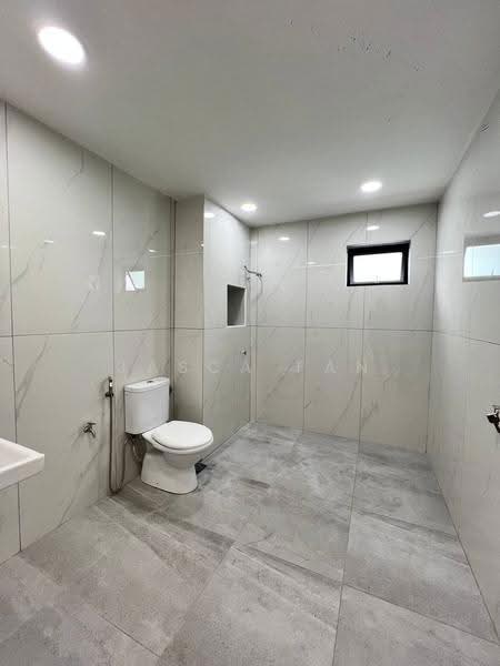 Semi-Detached House for Sale in Taman Skudai Baru (Skudai) - Jasca Fan - Bathroom - PropertyGuru.com.my