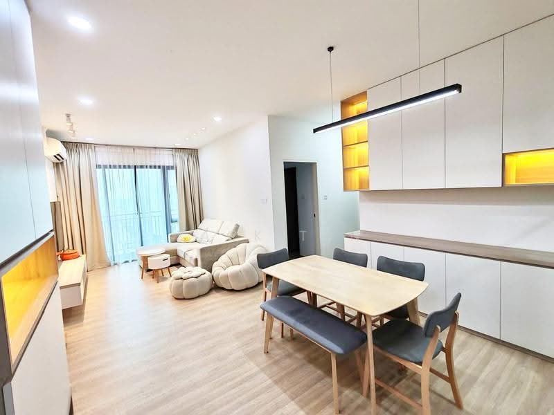 Kediaman Servis untuk Disewa di Vantage @ Tamu - Zack Tan - Living Room - PropertyGuru.com.my