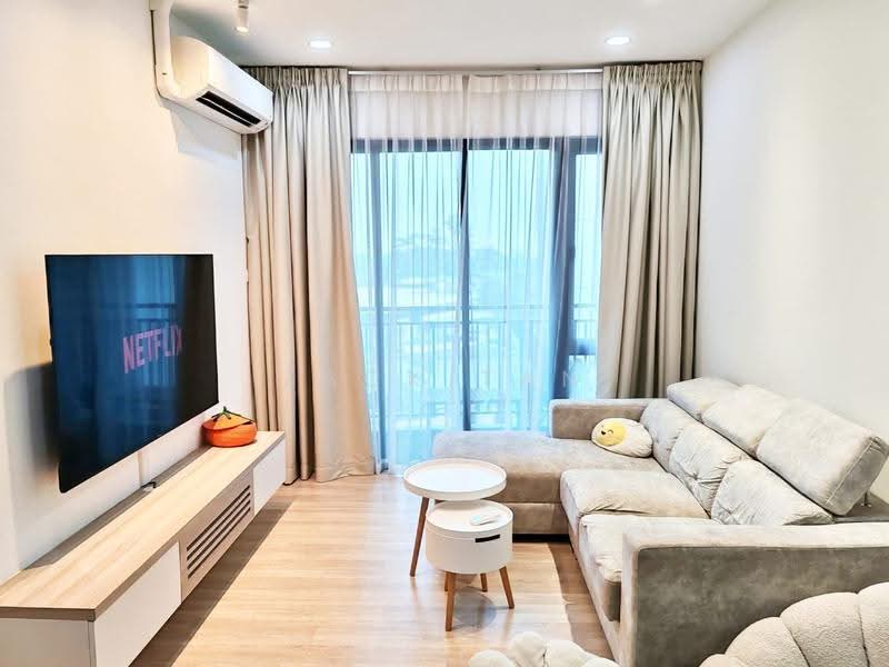 Kediaman Servis untuk Disewa di Vantage @ Tamu - Zack Tan - Living Room - PropertyGuru.com.my