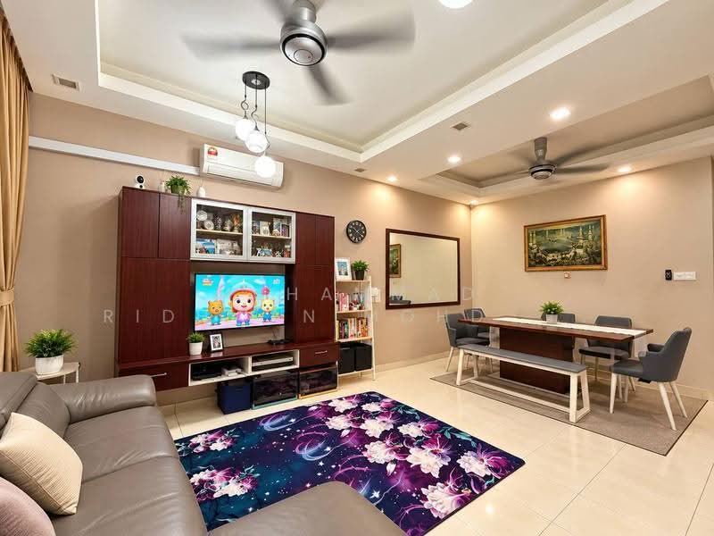 Rumah Teres 2-Tingkat untuk Dijual di Hulu Langat (Selangor) - Muhammad Ridhwan Mohd Huzairi - Living Room - PropertyGuru.com.my